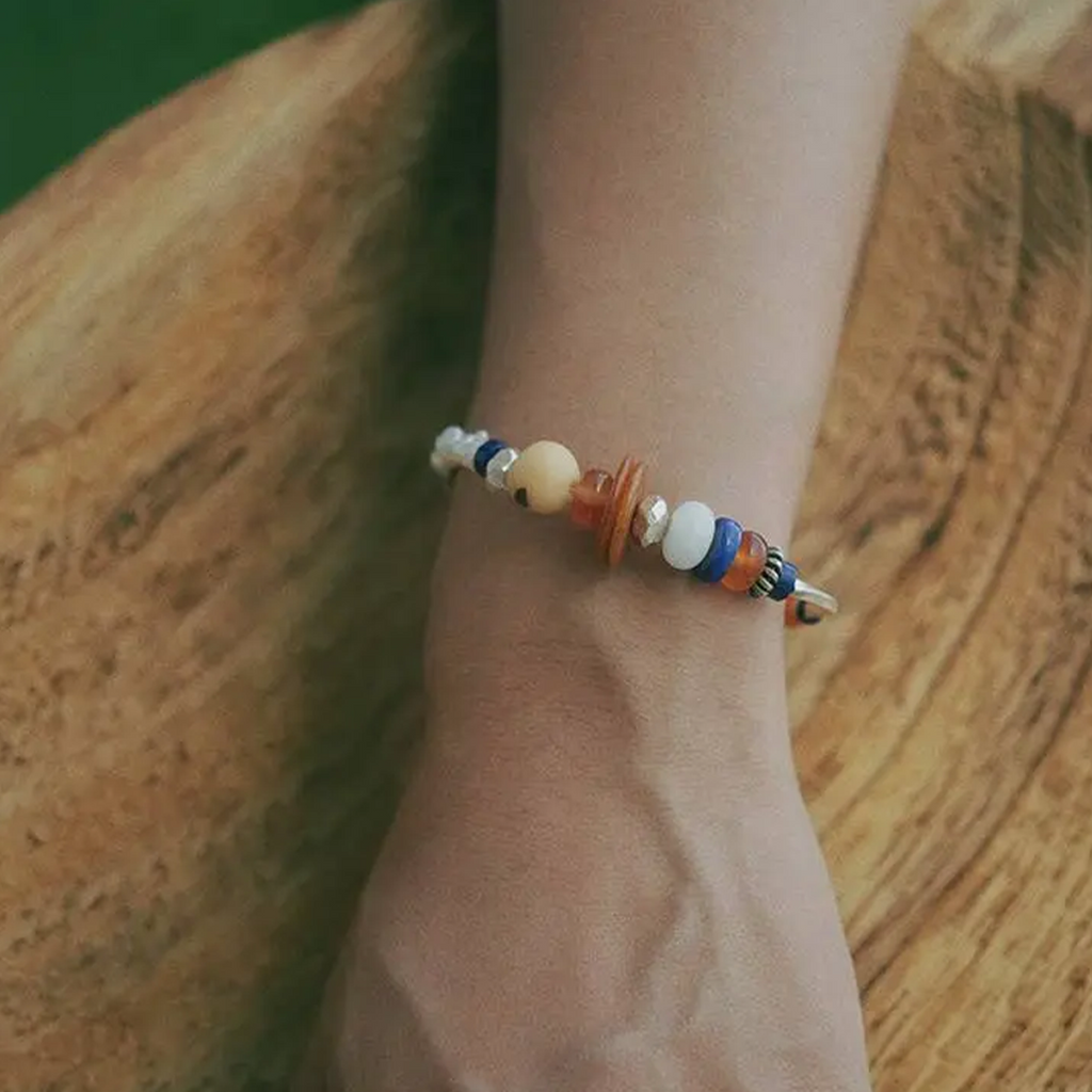 Western Riverbank Lapis Lazuli Bracelet Drifting Silk