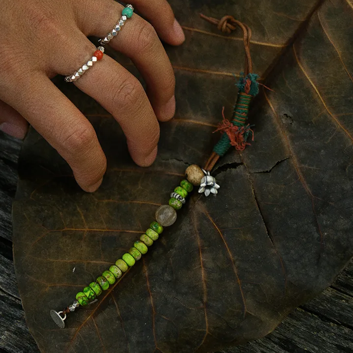 Western Wind Chant Yak Bone Bracelet Oasis