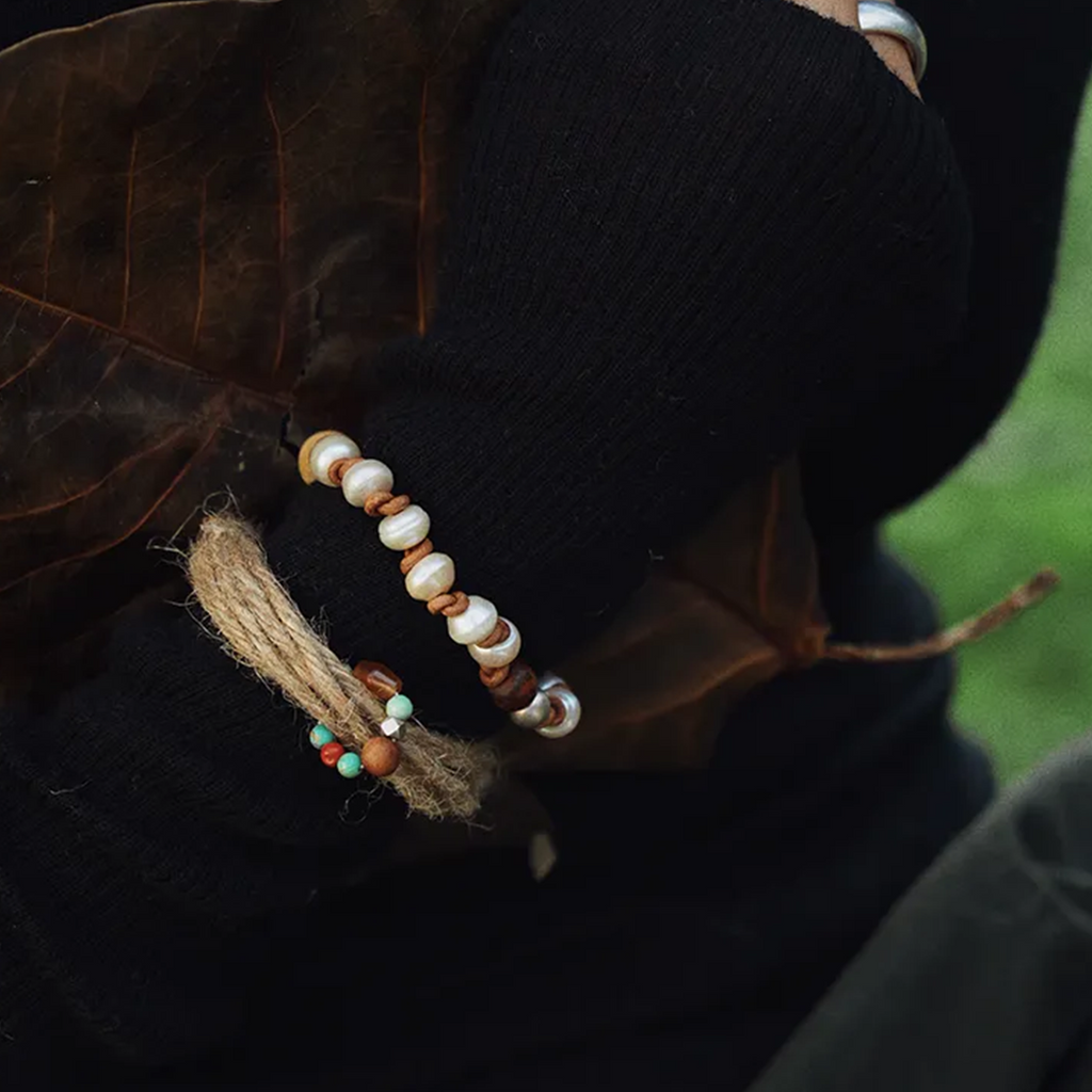 Silk Road Harvest Pearl Bracelet Drifting Silk